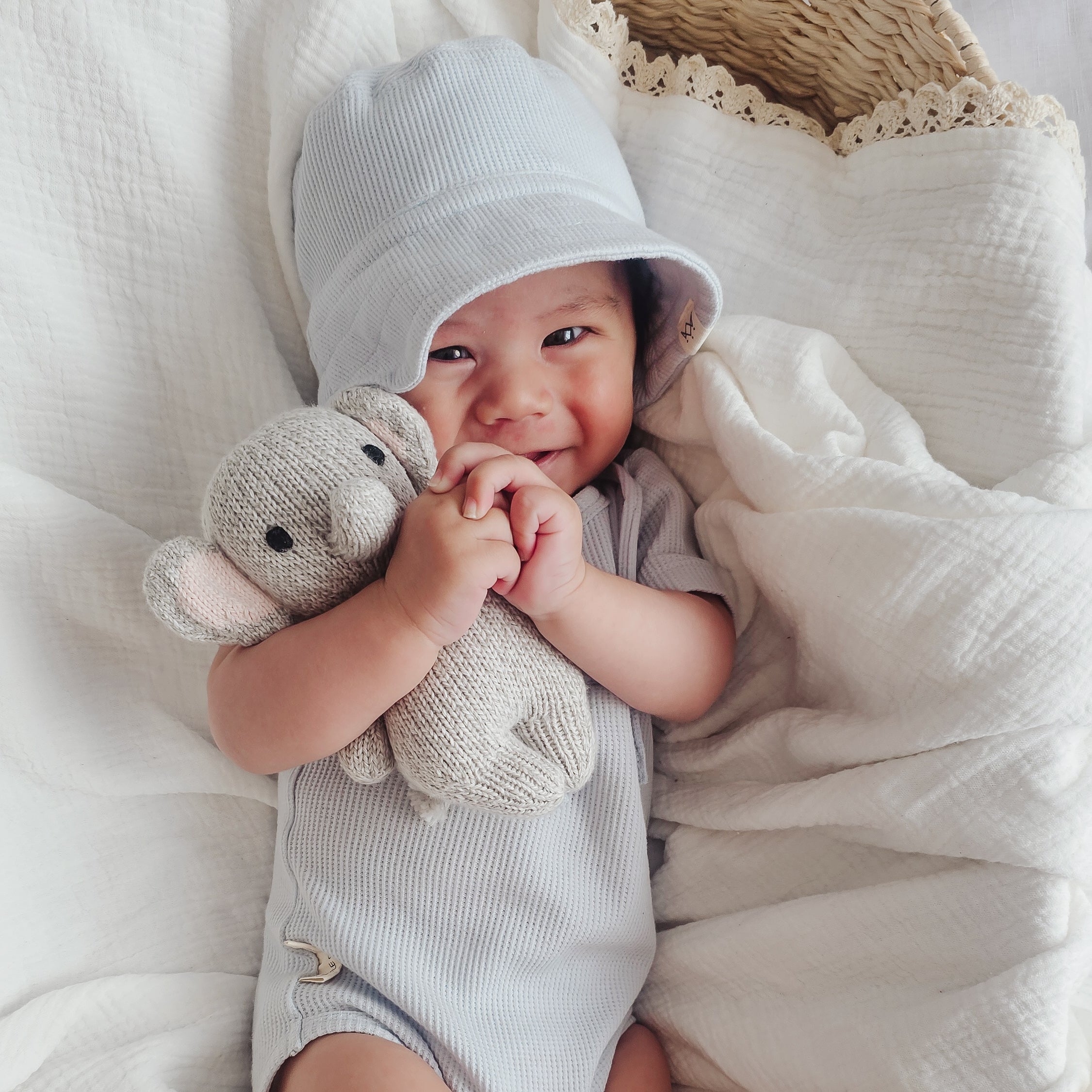 Summer Bodysuit & Sunhat - Sky Blue
